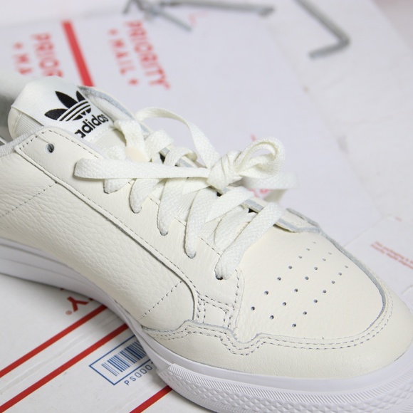 Adidas Off White Leather Continental Vulc Sneakers - Picture 4 of 7
